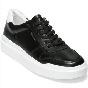 Cole Haan Sneaker
